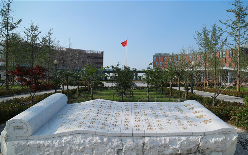 “人民日报点赞天津市河北区好人（文明单位）联盟：汇聚善流 传递爱心
